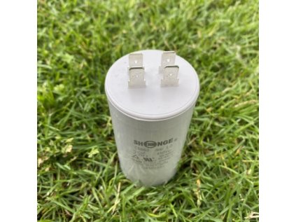 323436 shenge rozbehovy kondenzator 25uf 450v s vodicmi