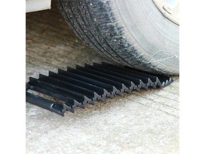 4L Exemption Pad Under Car Wheel