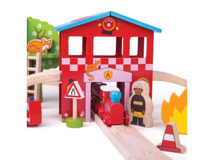 Bigjigs Rail Drevená vláčikodráha hasičská stanica