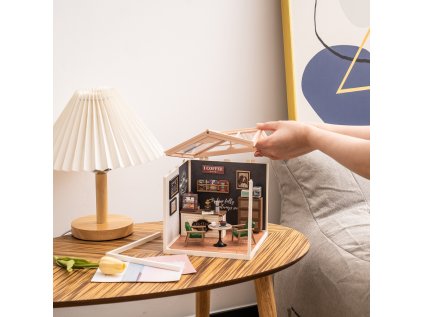 RoboTime 3D drevená skladačka Miniatúra domčeka Kaviareň inšpirácií
