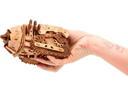 EscapeWelt Drevený hlavolam Space Rover