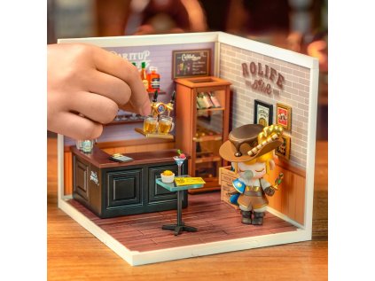 RoboTime 3D drevená skladačka Miniatúra domčeka Krčmička Cheers