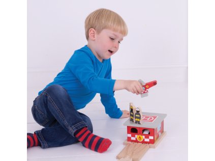 Bigjigs Rail Depo hasičská stanica