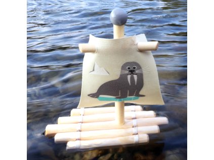 small foot Hračka do vody - plť mrož