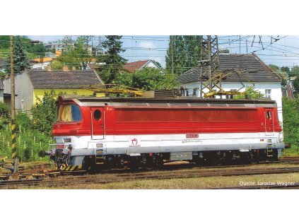 Piko Elektrická lokomotíva vr. dig. dekodéru BR 240 „Laminátka“ ZSSK VI - 51388