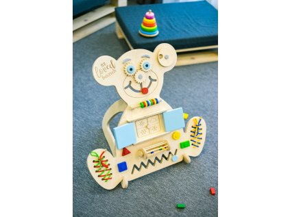 Beloved Boards Vzdelávací medvedík BUSY BOARD - MINI