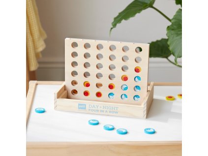 Petit Collage Hra Štyri v rade noc a deň