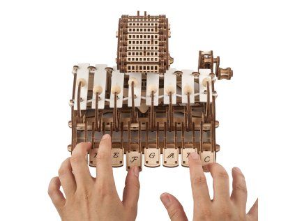 UG70105 7.instrument