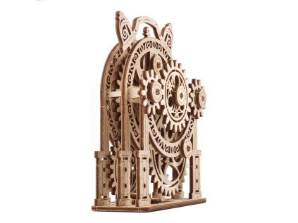 UG12137 2.clock