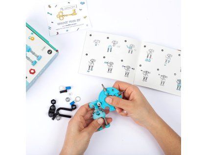 carebit%20hands%20