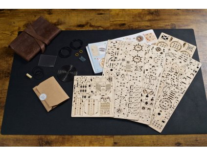 Ugears 3D drevené mechanické puzzle Trojkolesový UGR-S