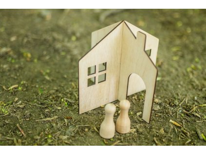 BeWooden Domček pre bábiky Panáčkova vila
