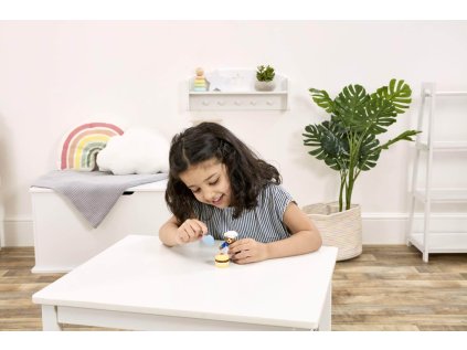 Rainbow Paddington a dobroty k čaju