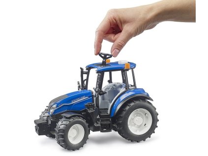 Bruder Traktor New Holland T5.120