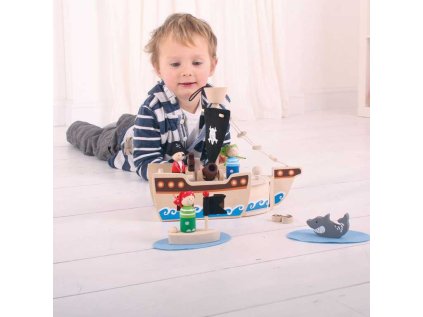 Bigjigs Toys Pirátska loď s pirátmi - poškozený obal