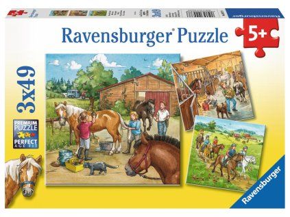 RAVENSBURGER Puzzle Den u koní 3x49 dílků