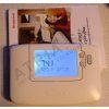 Honeywell CM 907 Thermostat
