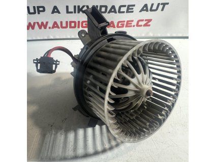 8K1820021 - Ventilátor topení | Audi A4 B8