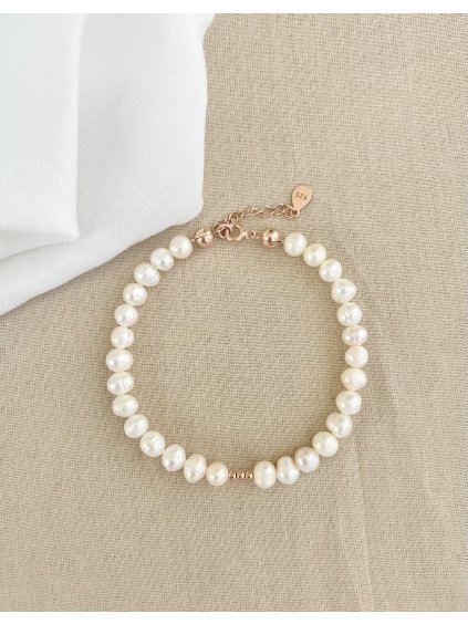 5D3DA939 37BF 4A07 8457 80E83D4E70C0