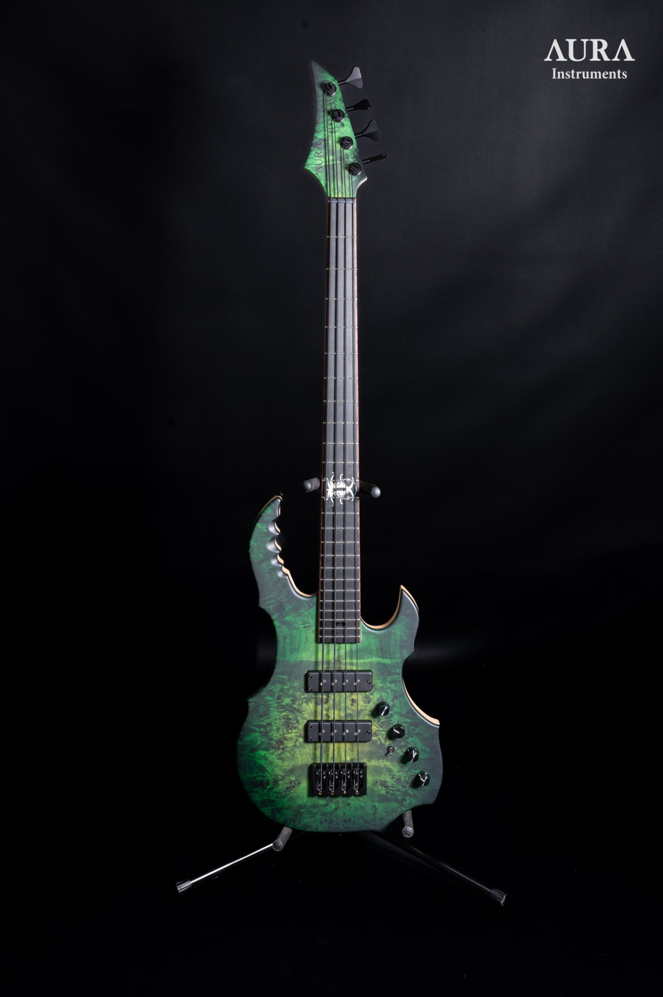 Handmade Aura TM 4bass