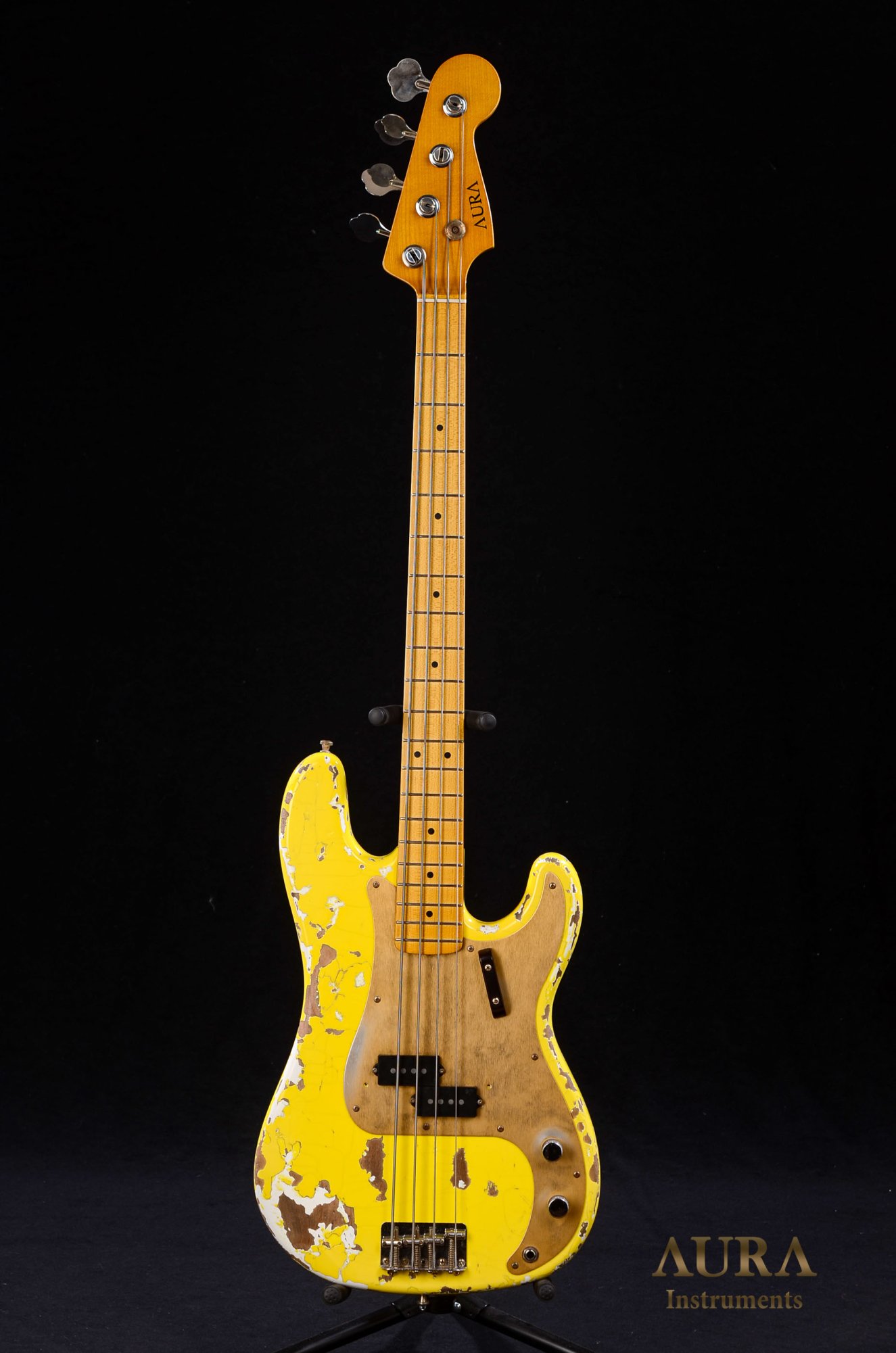 Handmade bassguitar Aura Precision Jazz Bass - Heavy Relic