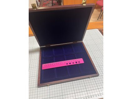 76819 2 76819 2 pouzite etue quadrum 12x rozmer foto