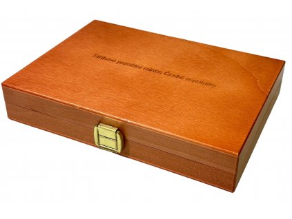 55198 1 etue na stribrne mince cnb rocni sadu drevo