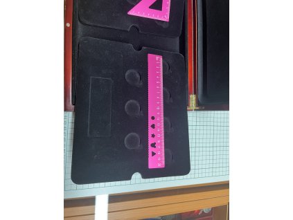 76804 76804 pouzite etue nejmensi zlate mince rozmer foto