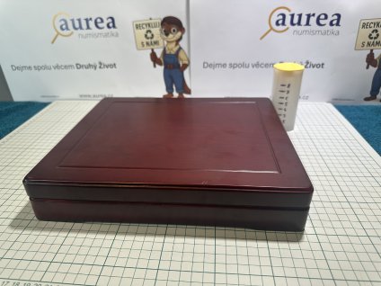 Použité - Dřevěná Etue - plato 12 Quadrum - Rozměr foto