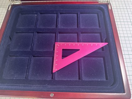 Použité - Dřevěná Etue - plato 12 Quadrum - Rozměr foto