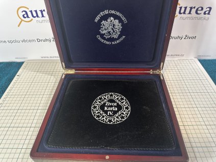 Použité - Dřevěná Etue - Rozměr foto