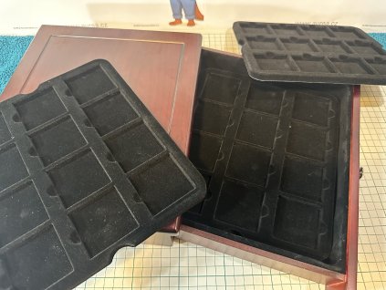 Použité - Dřevěná etue se šuplíkem - Rozměr foto