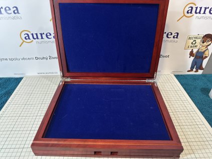 Použité - Dřevěná krabička - Rozměr foto