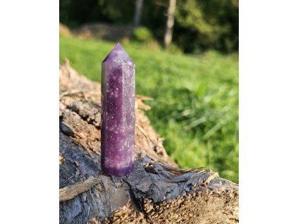 Lepidolit - špic