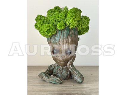 Groot 2 – Dekoratív fafigura stabilizált mohával