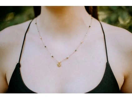 NÁHRDELNÍK SILK EMERALD