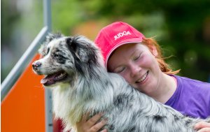                                     Annamária Borovská - AUSANI
                            