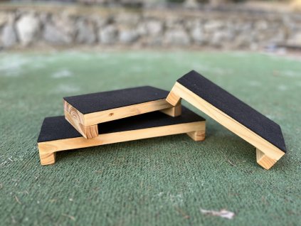 Drevený target vyvýšený obdĺžník 30 x 12 cm