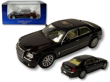 Chrysler 300C (brown metallic) 1 87 (2)
