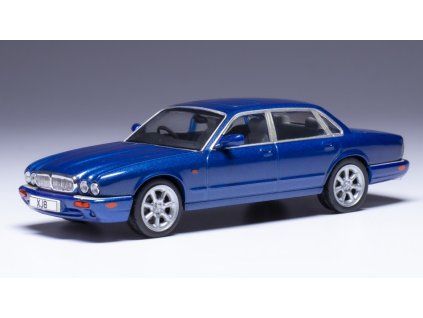 0079388 jaguar xj8 x308 1998 blue 1 43