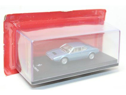 Ferrari F8 Tributo 1:64