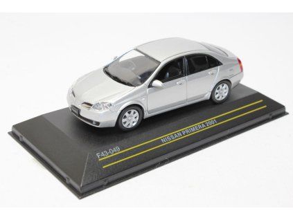 Nissan Primera 2001 model auta 1:43