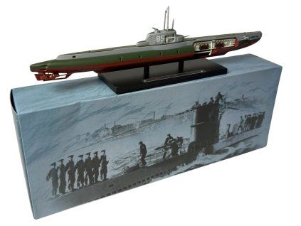 Model ponorky Orzel 1941 (2)