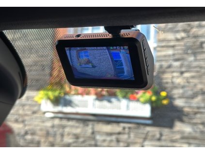 DUAL plochá 2K kamera s 3,5" LCD, GPS, WiFi, české menu