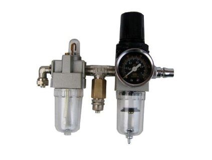 Regulátor a olejnička