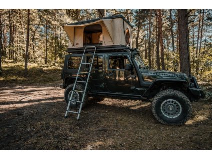 Dvoumístný střešní stan na auto