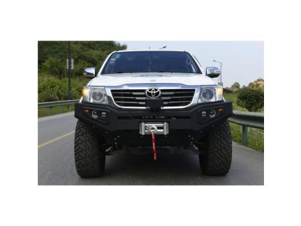 Přední nárazník Toyota Hilux 2005-2015