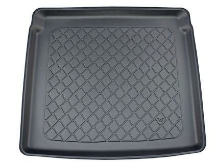 Vana do kufru Omoda 5 2025- pevné dolní dno • zvýšený okraj