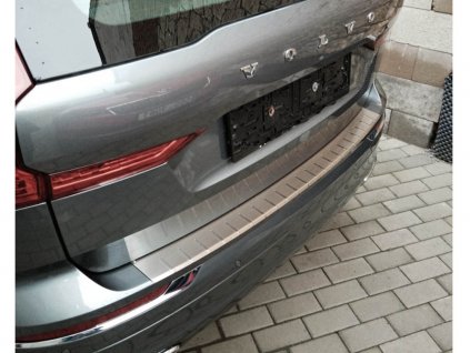Kryt prahu pátých dveří Volvo XC60 II 2017-2026 • nerez