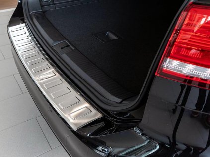 Kryt prahu pátých dveří Volkswagen Passat B8 2015-2023 Variant • nerez • ADO Pro